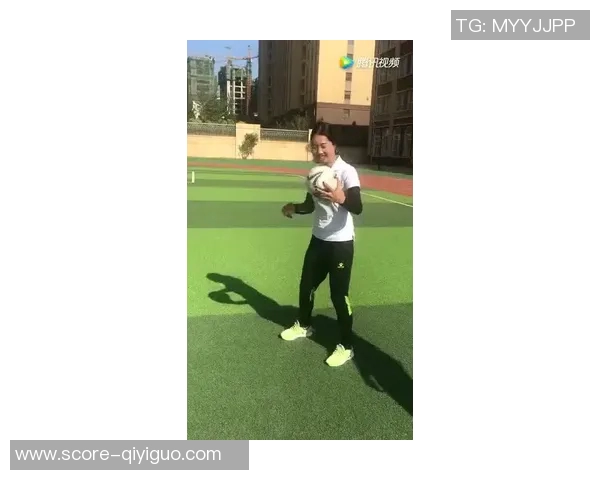 探索棒棒足球鞋的魅力与性能让每一次踢球都充满自信与激情